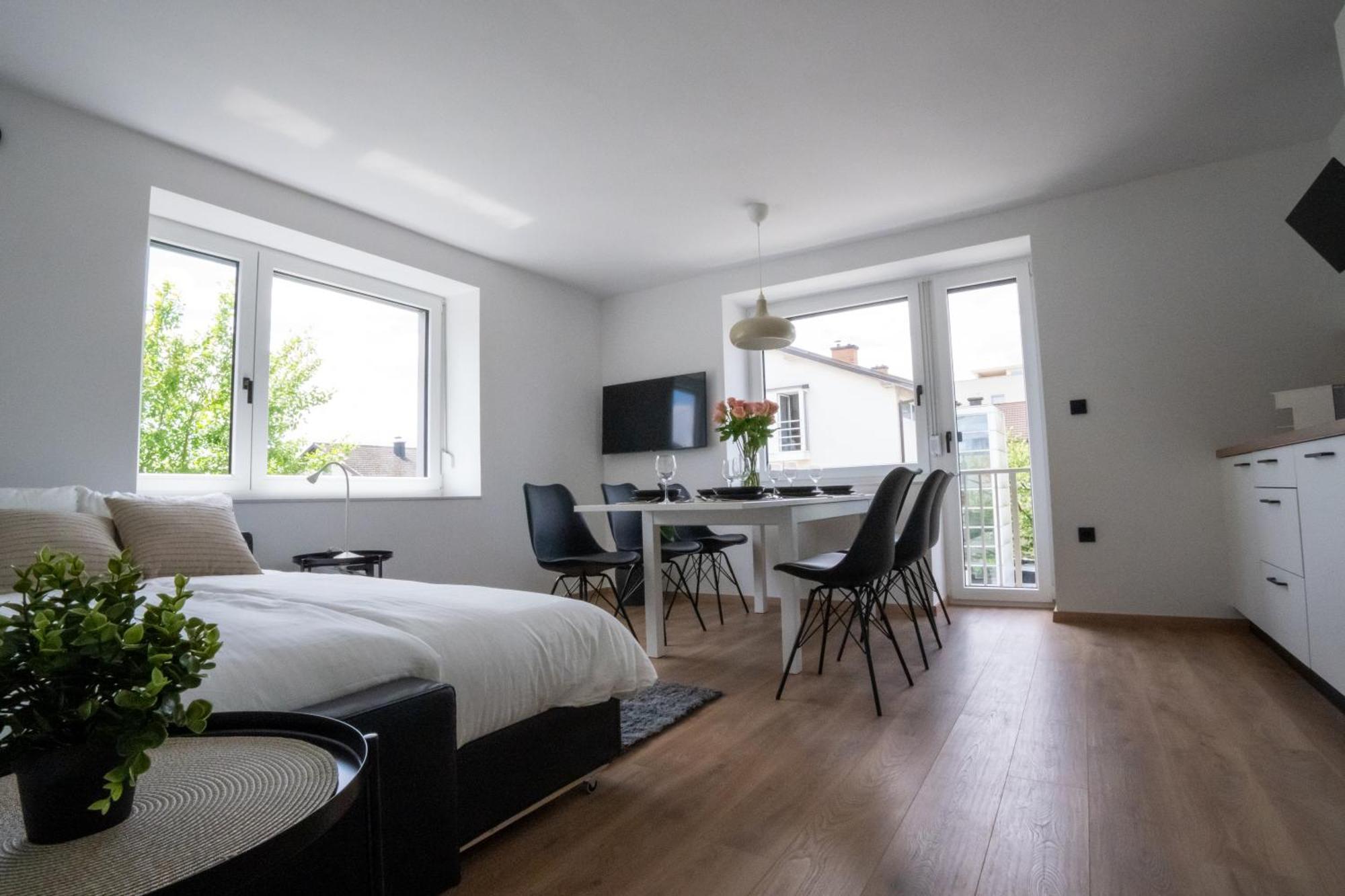 Black&white Apartman *