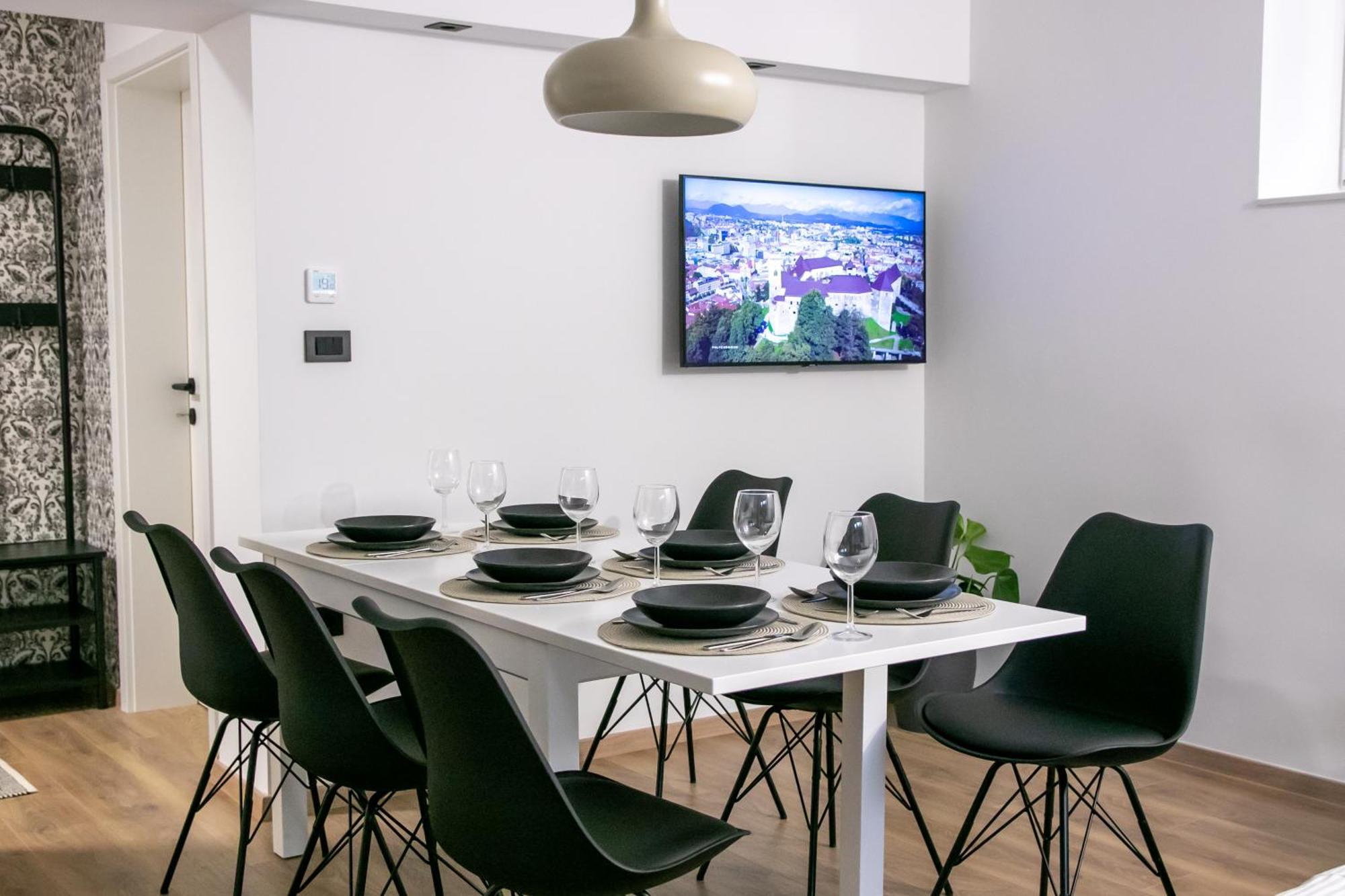 Apartman Black&white *